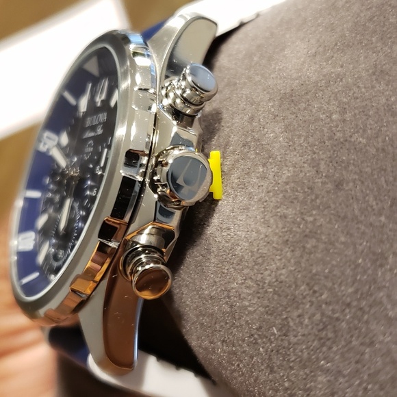 Watch - Picture 5 of 7